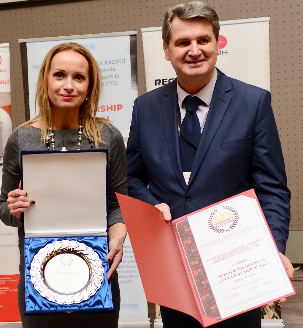 Trenutak dodjele nagrade Jadranki Primorac