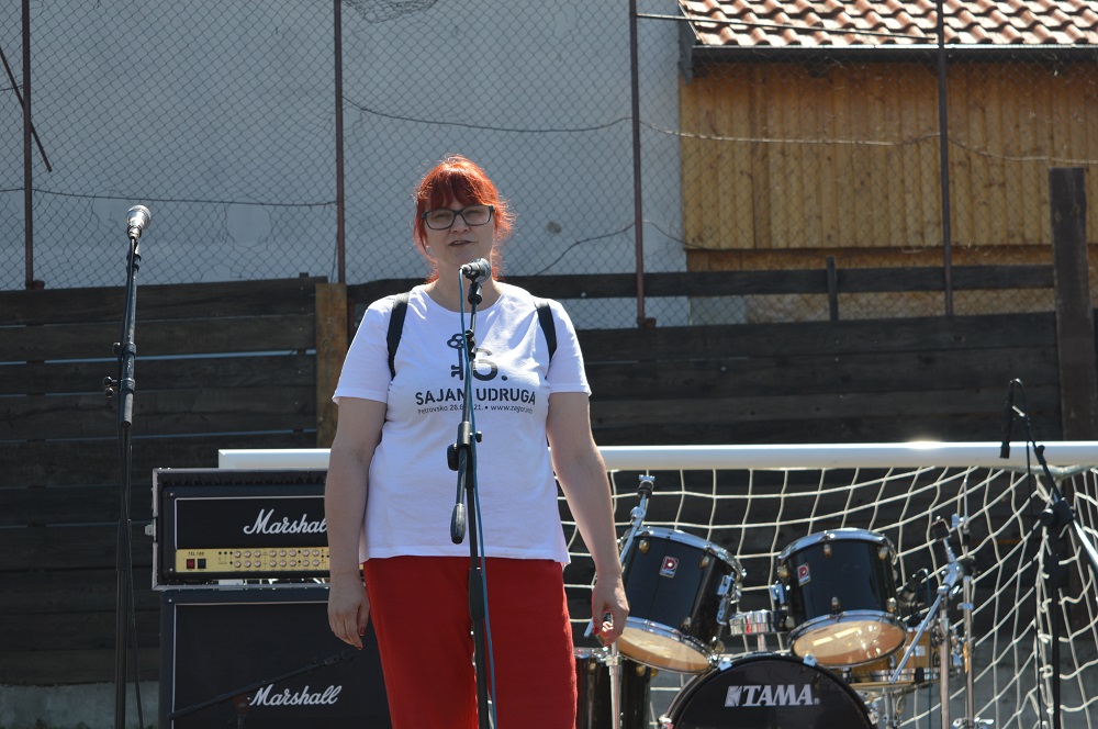 Zaputite Se U Petrovsko Doznajte Sto Sve Rade Zagorske Udruge Zaigrajte Kviz Ili Drustvene Igre A Od 15 Sati Zaplesite I Zapjevajte Jer Pocinje Svirka Benda Razdor Zagorje International Saznajte